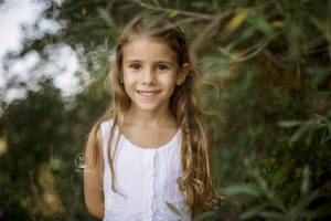 fotografía infantil en ibiza smash cake eivissa childhood photography kid fotógrafo en ibiza fotografía de familia familias eivissa