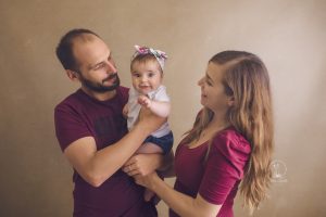 fotografía infantil en ibiza smash cake eivissa childhood photography kid fotógrafo en ibiza fotografía de familia familias eivissa niños niñas estudio de fotografia en ibiza 2