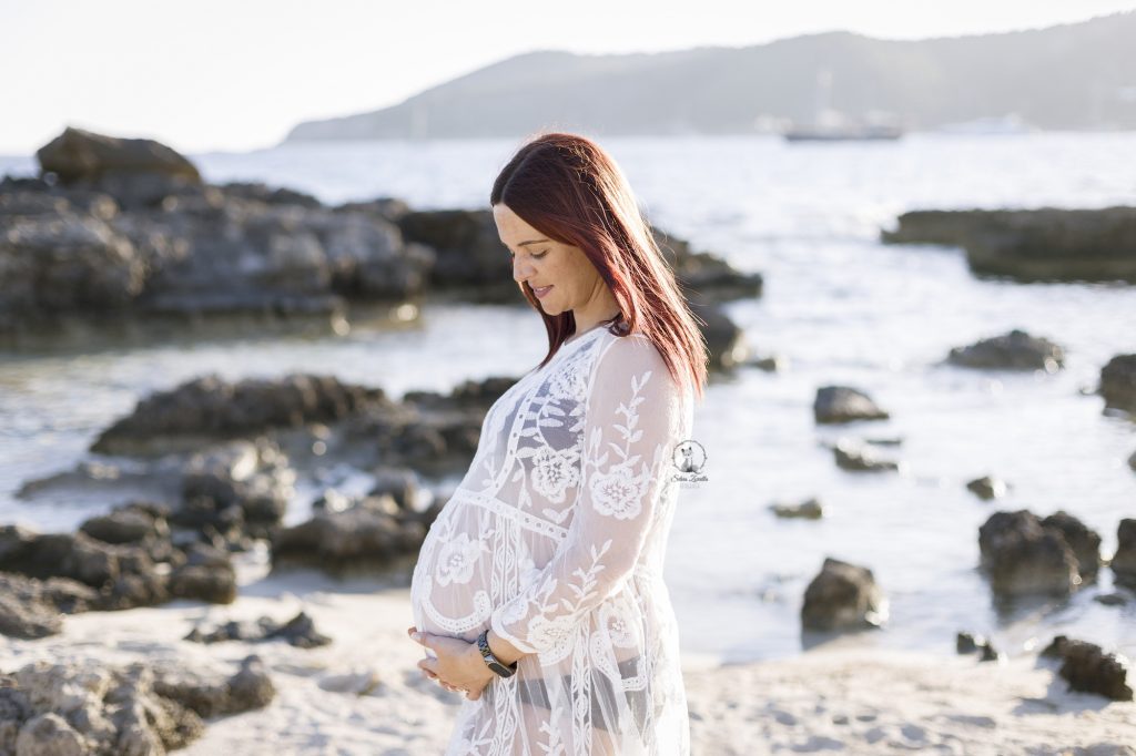 fotografía de embarazo en ibiza eivissa photographer fotografía de recién nacido en ibiza newborn photographer estudio de fotografía en Ibiza